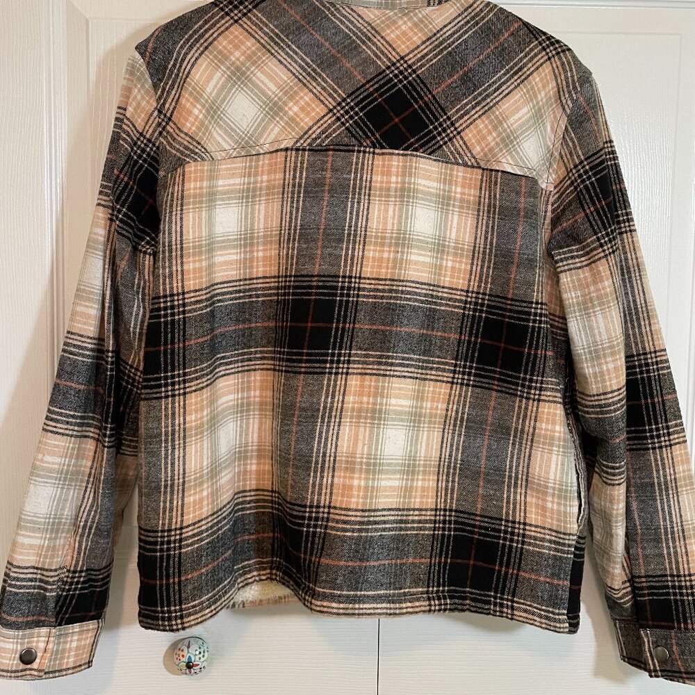 Lucky Brand size small plaid "Shacket" with furry liner - Picture 12 of 13
